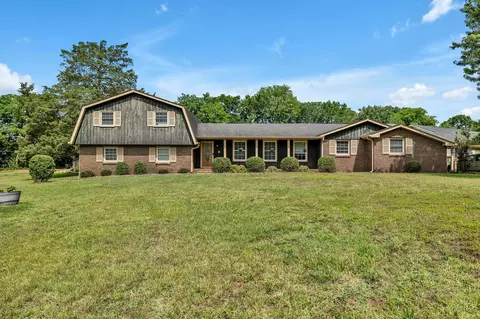 110 Highlander Dr, Hendersonville, TN 37075