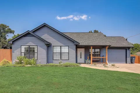 409 Faulkner Dr, Clarksville, TN 37042