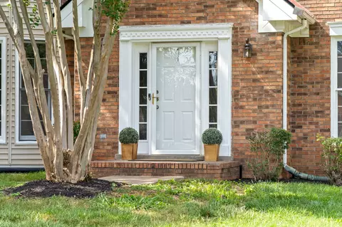 2833 Trelawny Dr, Clarksville, TN 37043