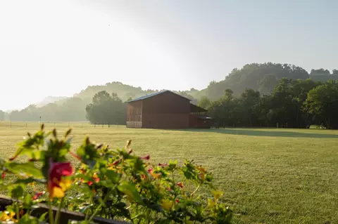 5164 Campbellsville Pike, Lynnville, TN 38472