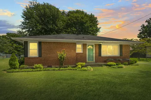 337 Portland Blvd, Portland, TN 37148