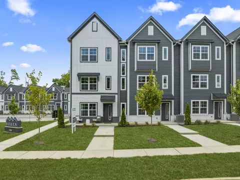 740 N Dupont Ave, Madison, TN 37115