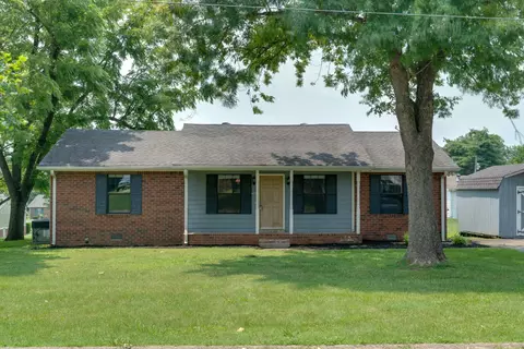 1186 Langwood Dr, Gallatin, TN 37066