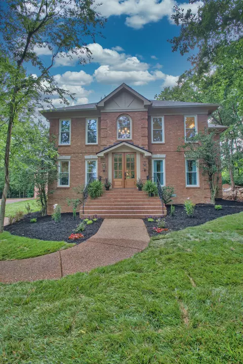 170 N Berwick Ln, Franklin, TN 37069