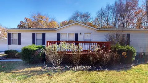4925 Louise Rd, Cumberland Furnace, TN 37051
