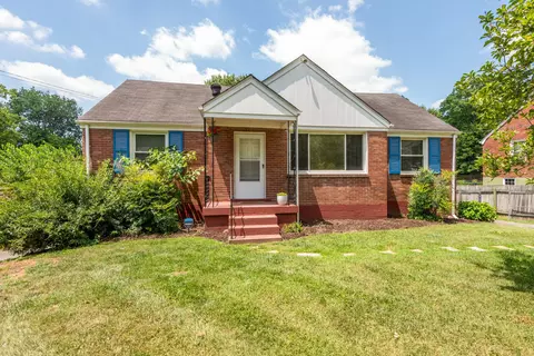 3921 Ivy Dr, Nashville, TN 37216