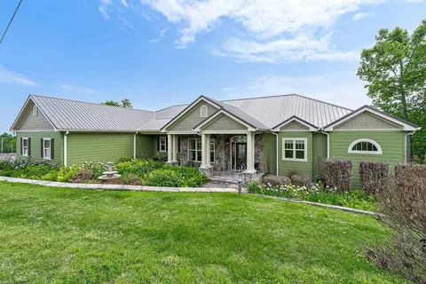723 Sally Parton Rd, Woodbury, TN 37190