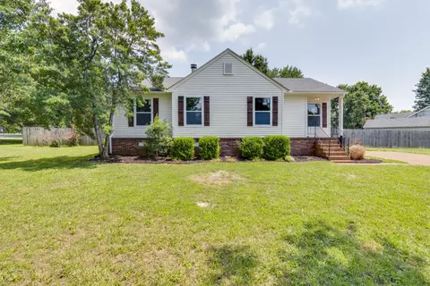 657 Southview Dr, Old Hickory, TN 37138
