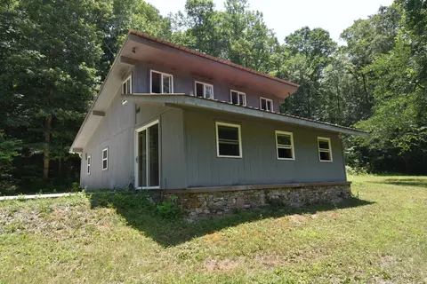 106 Whispering Creeks Ln, Hurricane Mills, TN 37078