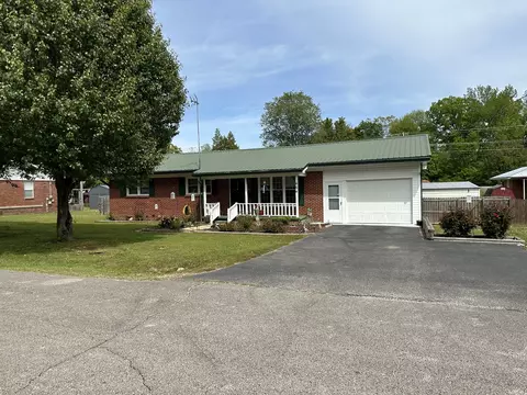 454 Ezra St N, Parsons, TN 38363