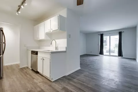 4425 Westlawn Dr #C205, Nashville, TN 37209