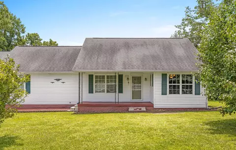 332 Mission Ridge Rd, Rossville, GA 30741