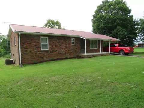 2976 Highway 31e, Bethpage, TN 37022