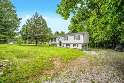 3981 Mcarthur Rd, Rocky Face, GA 30740