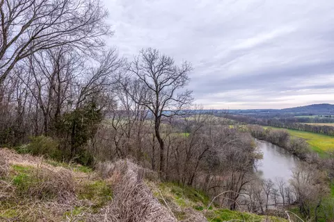 3904 Dale Ln, Mount Pleasant, TN 38474