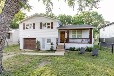 3120 Ewingwood Dr, Nashville, TN 37207