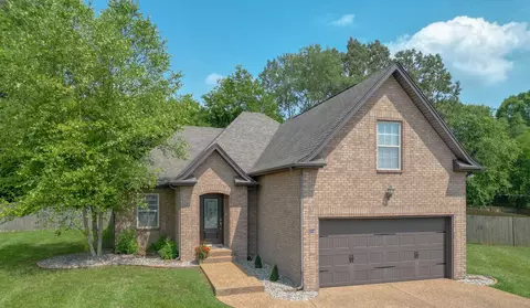 216 Sheffield Dr, White House, TN 37188