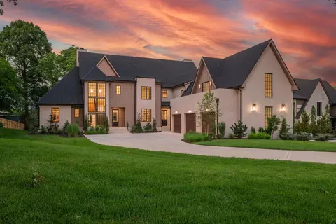 3726 Woodlawn Dr, Nashville, TN 37215
