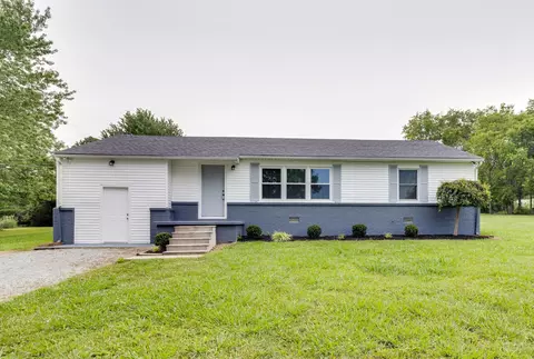 115 Paris Ct E, Lebanon, TN 37090