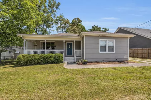 5505 Clemons Rd, Chattanooga, TN 37412