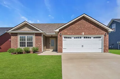 619 Hollow Crst, Clarksville, TN 37042