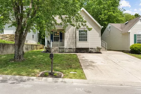 5108 Greer Station Dr, Hermitage, TN 37076