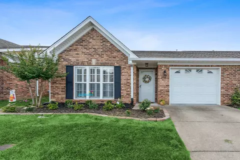 638 Forest Glen Cir, Murfreesboro, TN 37128
