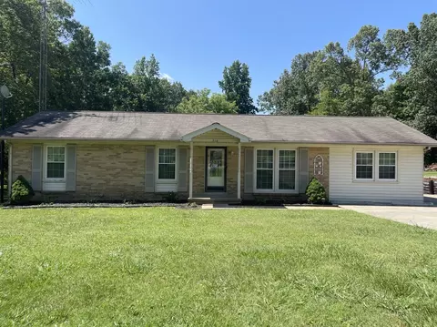 316 Leader Dr, New Johnsonville, TN 37134