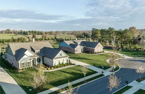 3019 Putnam Grv, Spring Hill, TN 37174