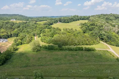 15717 Manchester Pk, Christiana, TN 37037