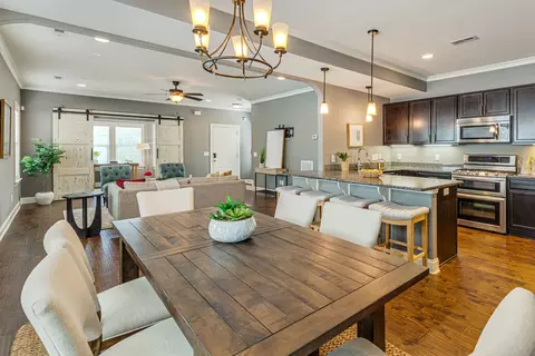 2321 Somerset Valley Dr, Antioch, TN 37013