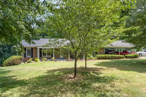1074 Highway 100, Centerville, TN 37033 photo 3