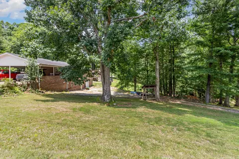 1074 Highway 100, Centerville, TN 37033 photo 26