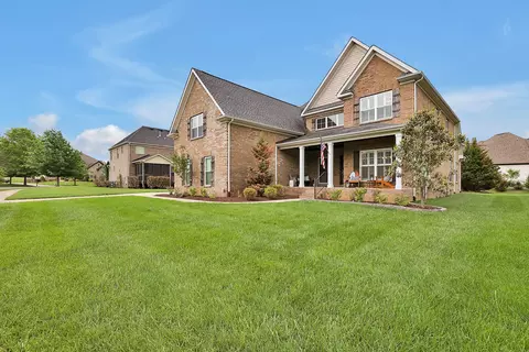 1736 Fairhaven Ln, Murfreesboro, TN 37128