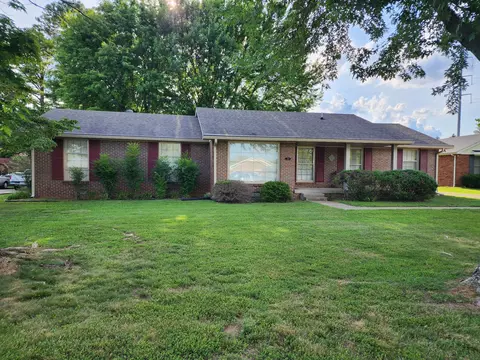 359 Kimbrough Rd, Clarksville, TN 37043