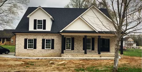 570 Lexington Cir, Manchester, TN 37355