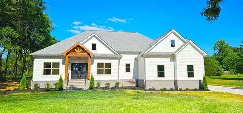 673 Burford Rd, Lebanon, TN 37087