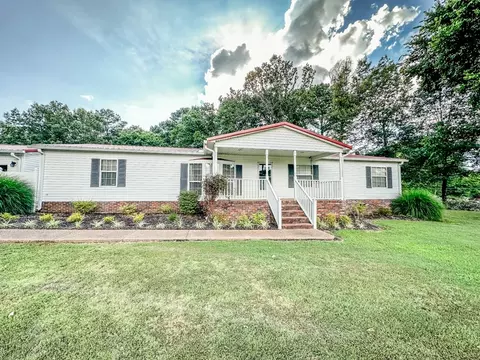 8 Wilson Steel Rd, Humboldt, TN 38343