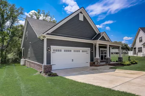 7901 Dan Cherry Ct, Murfreesboro, TN 37128 photo 2