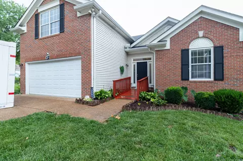 2330 Surrey Ln, Franklin, TN 37067