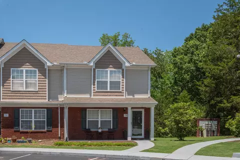 1799 Red Jacket Dr, Antioch, TN 37013