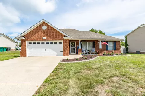 6004 Chickadee Cir, Spring Hill, TN 37174