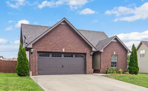 2207 Killington Dr, Clarksville, TN 37040