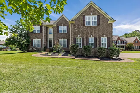 201 Canter Ct, Mount Juliet, TN 37122