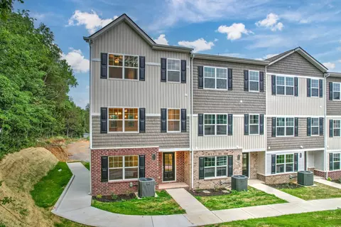 425 Moshe Mualem Pl, La Vergne, TN 37086