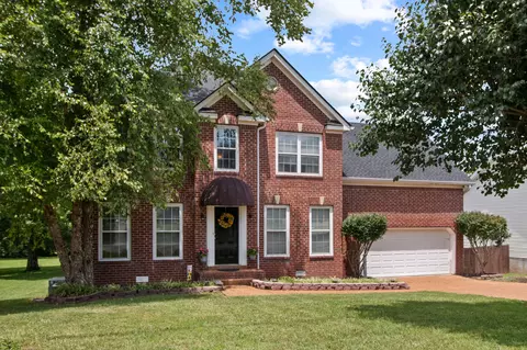 2813 Cochran Trace Dr, Spring Hill, TN 37174