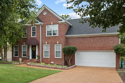 2813 Cochran Trace Dr, Spring Hill, TN 37174 photo 2