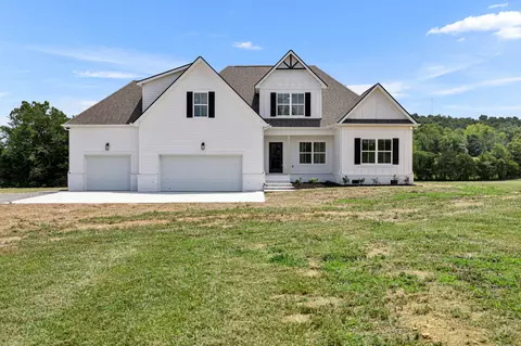 1013 Old Center Church Rd, Shelbyville, TN 37160