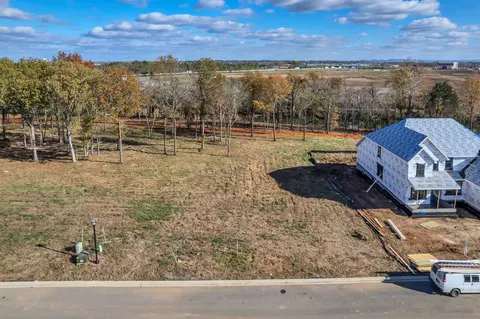 1107 Thomas Johns Ct, Murfreesboro, TN 37128