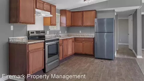 1110 Bridge St, Columbia, TN 38401